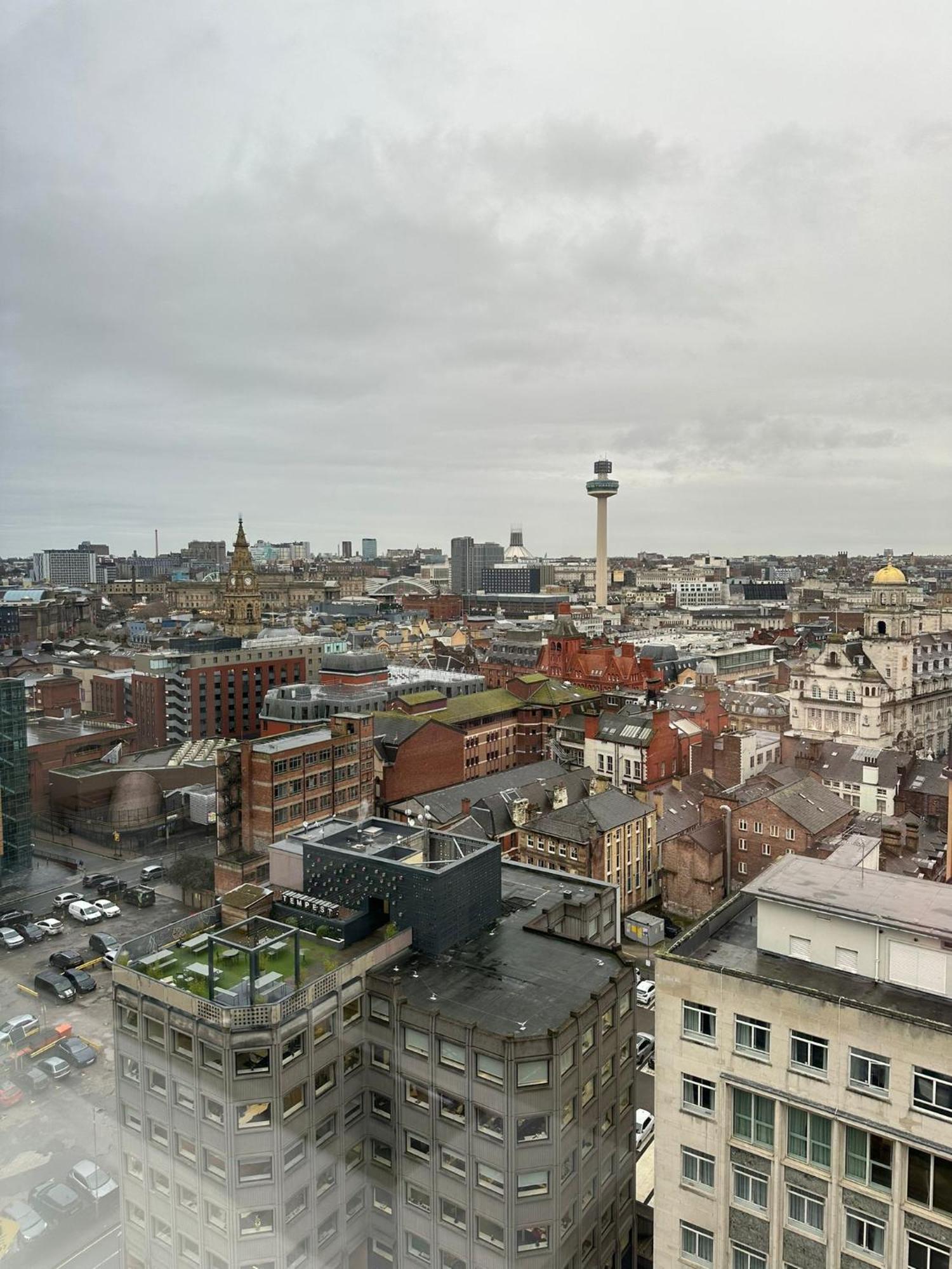 Stunning City View Apartment By Central Stay Liverpool Extérieur photo